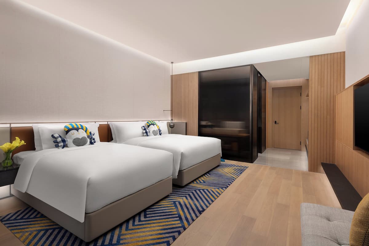 Standard Room, 1 King Bed | Free WiFi, bed sheets
