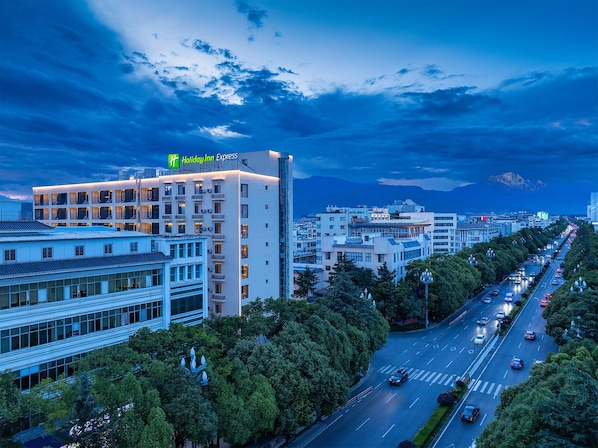 Ngoại thất