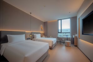 2 Single Standard City View | Premium bedding, down comforters, laptop workspace, blackout drapes