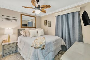 1 dormitorio, tabla de planchar con plancha, wifi gratis y ropa de cama