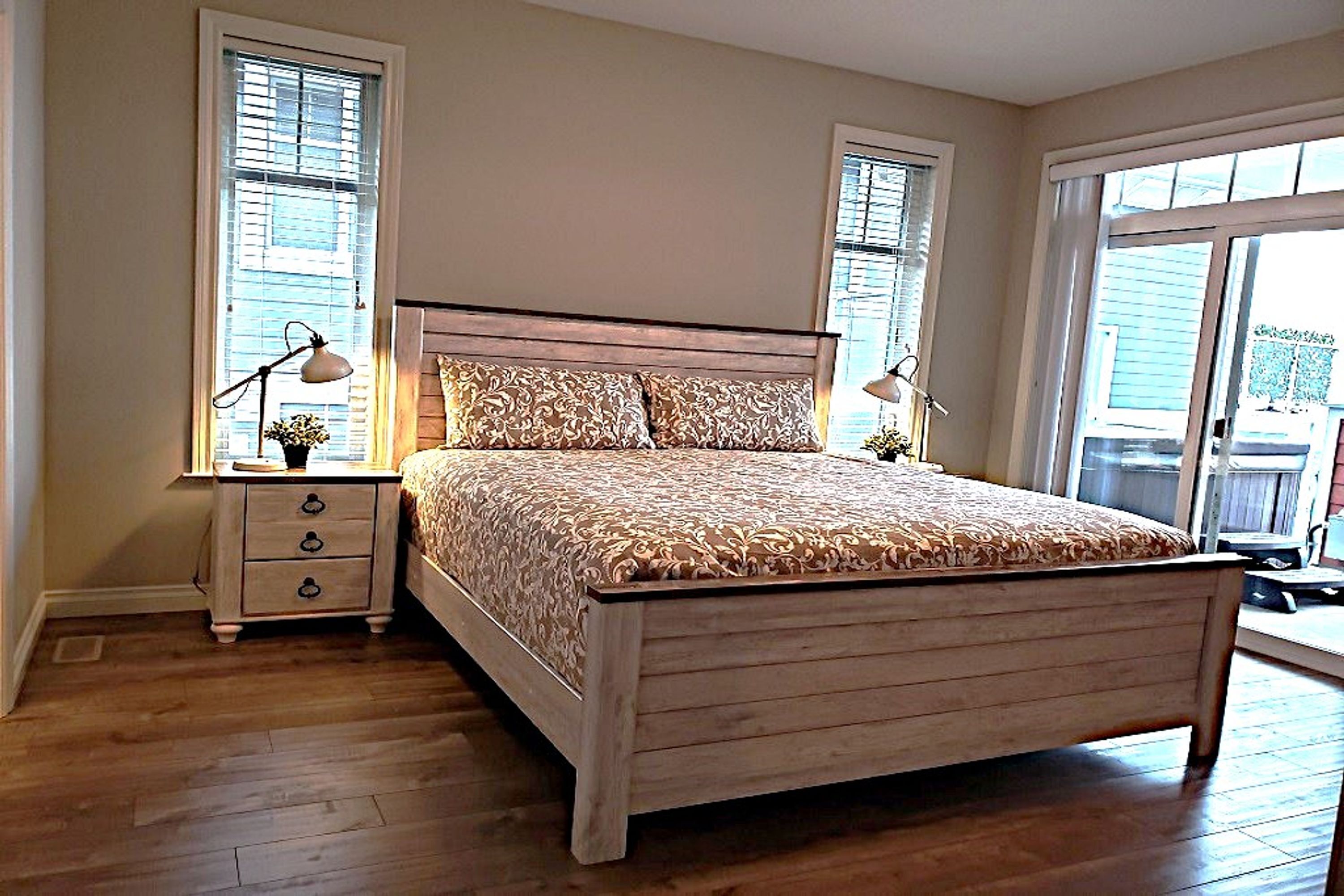 4 bedrooms