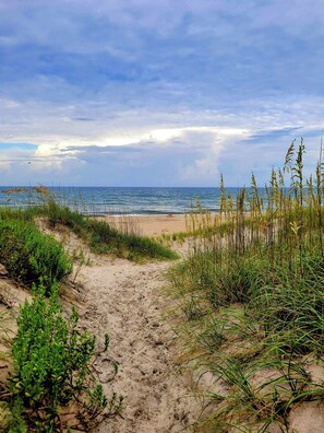 Beach nearby, sun loungers