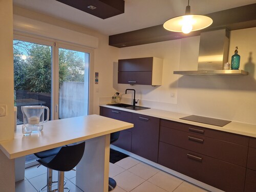 Maison 5 pièces avec jacuzzi à Nîmes