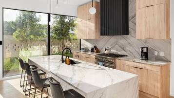 Fridge, microwave, oven, stovetop