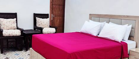 2 bedrooms, bed sheets