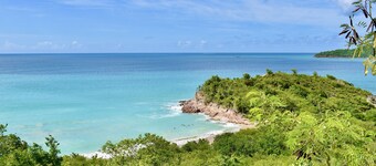 Summer Breeze – Tropical Garden Retreat with Private Pool near Jolly Harbour