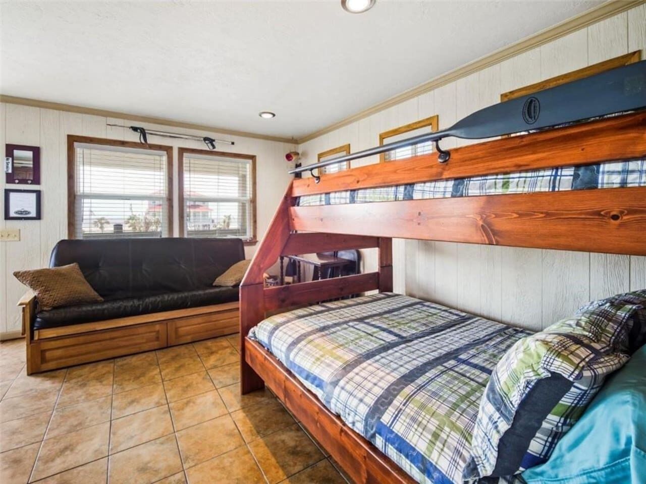 1 多间卧室、免费 WiFi、床单