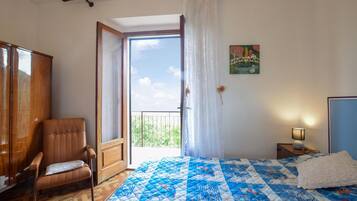 3 camere, culla da viaggio, Wi-Fi gratuito