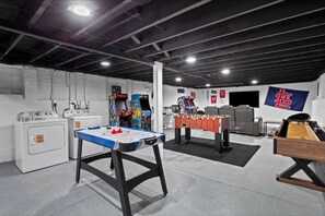 Spielezimmer