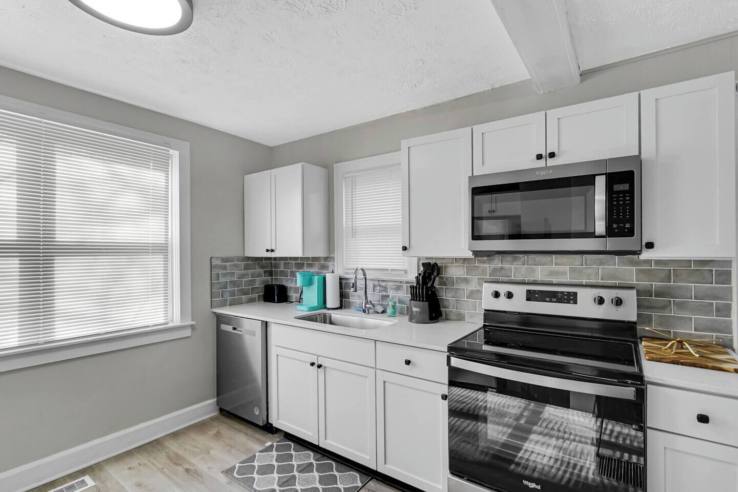 Microwave, oven, stovetop