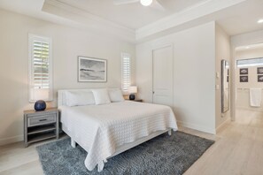 3 habitaciones, tabla de planchar con plancha, wifi y ropa de cama