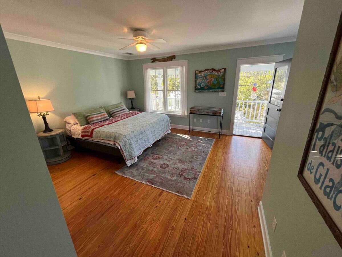 Photo 18 of Charming Victorian Home in beautiful St. Augustine with WiFi, AC