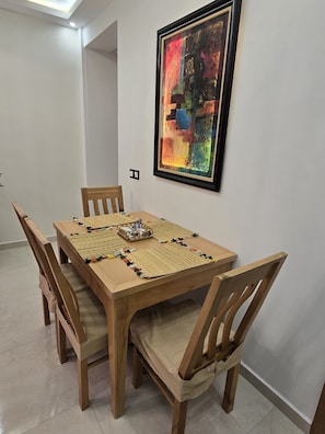 Dining - 2-bedroom apartment in brilliant Essaouira with WiFi, (Essaouira)