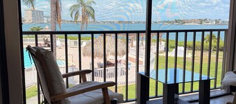 Serene Waterfront Condo, 2BR/2BA , Bay Views + Balcony + Workspace