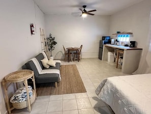 1 bedroom, iron/ironing board, WiFi