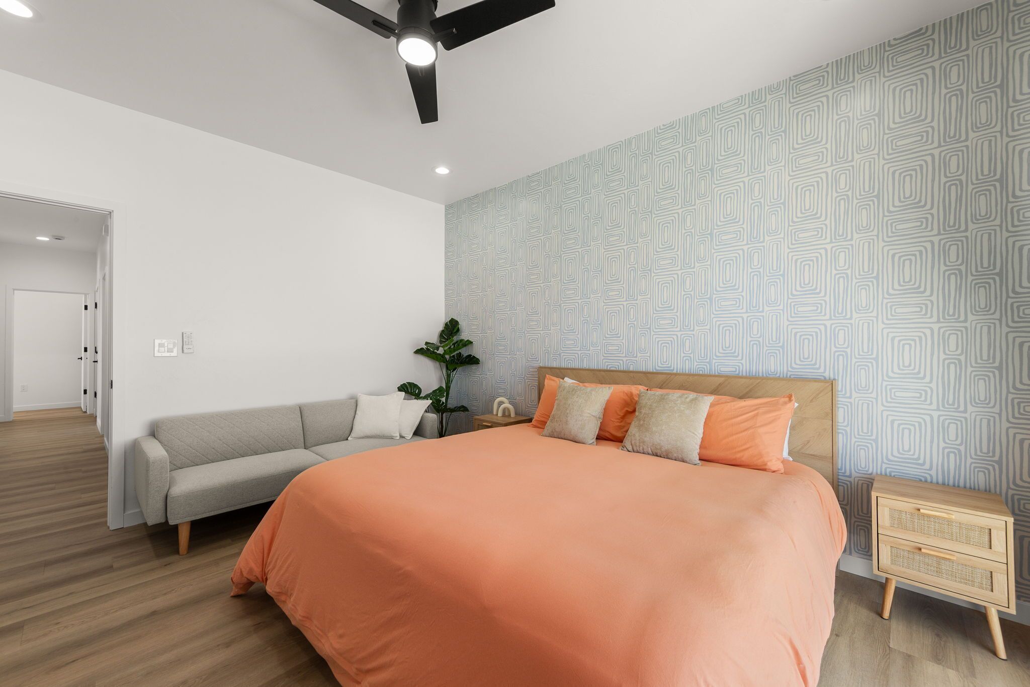 4 Schlafzimmer, Bügeleisen/Bügelbrett, WLAN, Bettwäsche