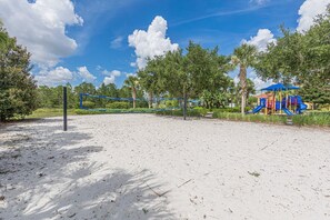 Children’s area - Luxury Resort Pool Home, 2 Master Suites, Great Views & Games Room. Disney 10 Miles (Davenport)