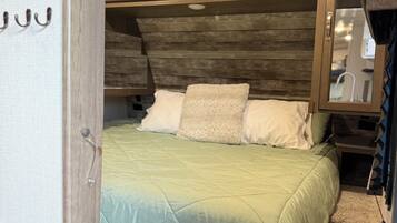 2 habitaciones, wifi gratis y ropa de cama
