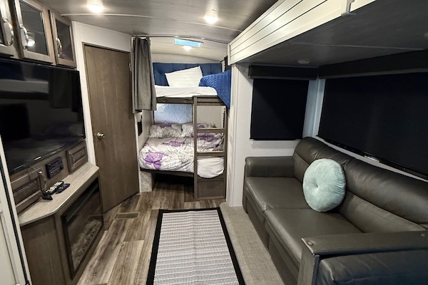 2 quartos, Wi-Fi de cortesia, roupa de cama