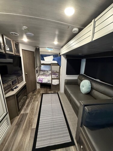 “Cozy Campervanza"