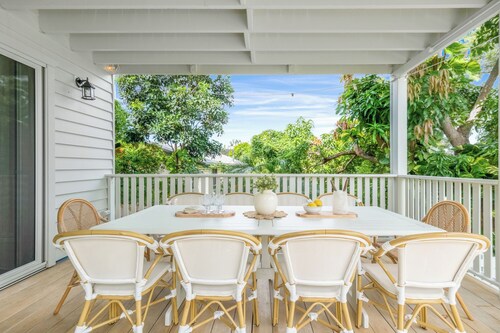 Sea Sage Cottage 4703