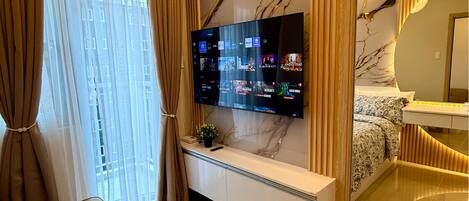 2 bedrooms, WiFi, bed sheets