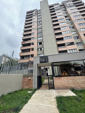 Exterior - LUXURY APARTMENT MEDELLIN - POBLADO -PALMAS (Medellín)