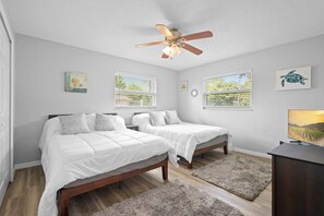3 bedrooms, iron/ironing board, WiFi, bed sheets