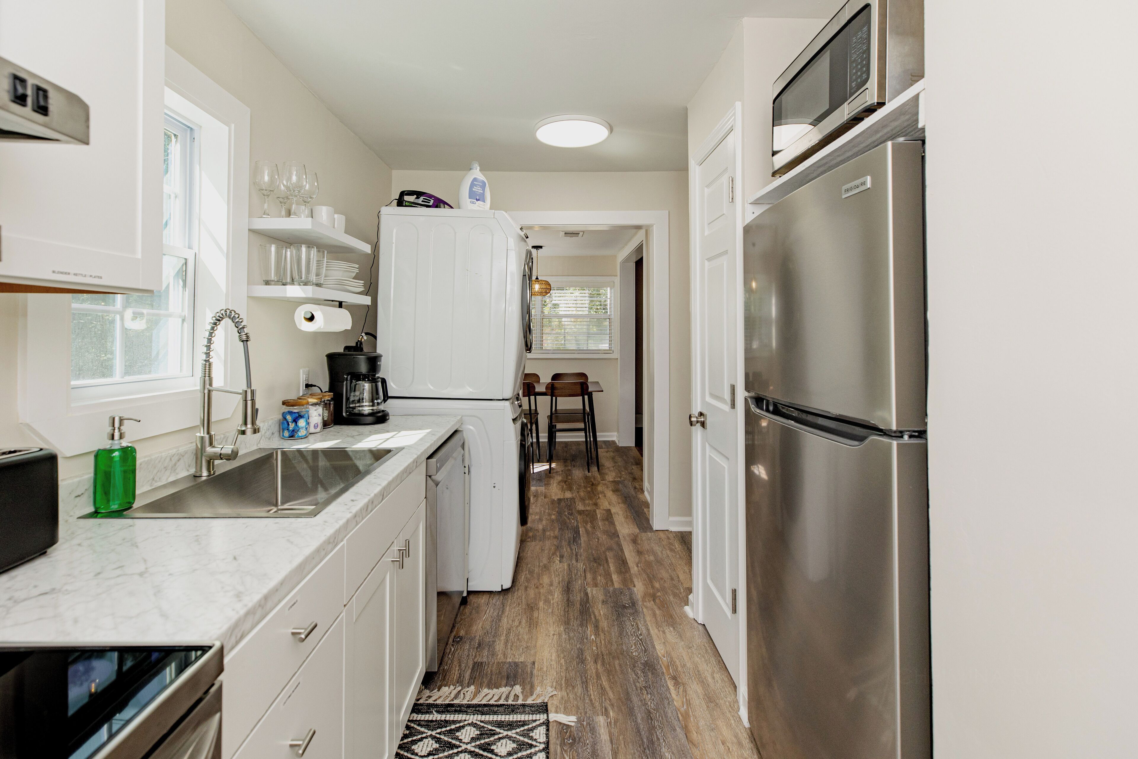 Microwave, oven, stovetop, dishwasher