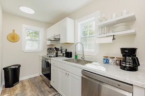 Microwave, oven, stovetop, dishwasher