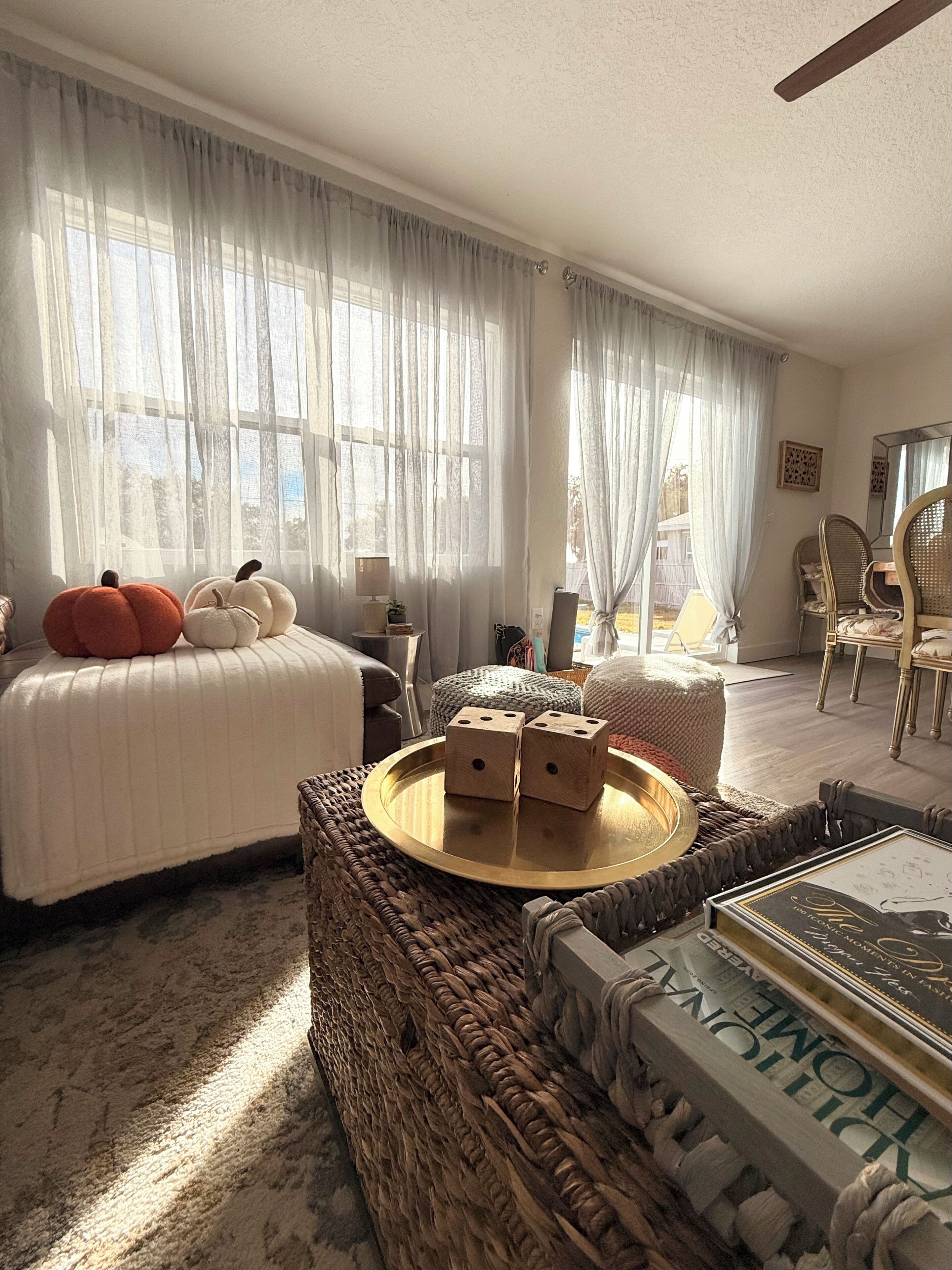 2 室のベッドルーム、アイロン / アイロン台、WiFi、ベッドシーツ