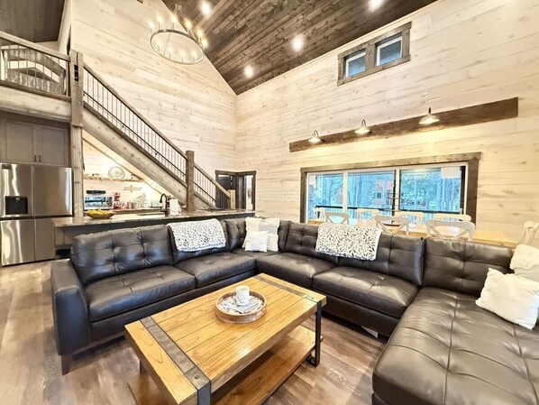 Téléviseur connecté, foyer, bureau