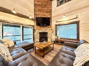 Smart TV, fireplace, offices