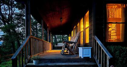 The Loft: Cabin Getaway w/Covered Porch & Stunning Mountain Views
