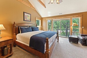 6 bedrooms, iron/ironing board, free WiFi, bed sheets