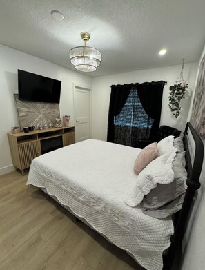 1 bedroom, iron/ironing board, free WiFi, bed sheets