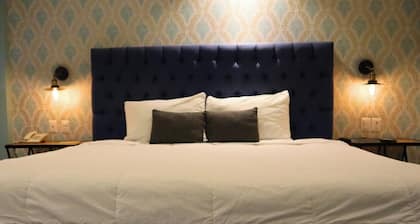 Hotel Santosi