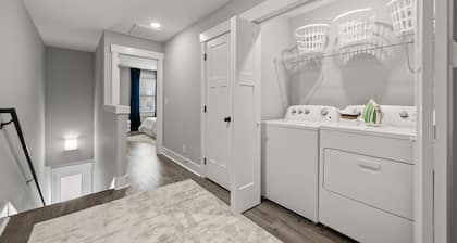 River's Edge (111 Hickory Grove BLVD)