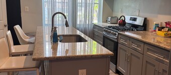 Charming 3-bedroom house with WiFi and AC in wonderful Philadelphia