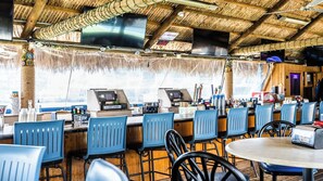 Bar (in der Unterkunft)