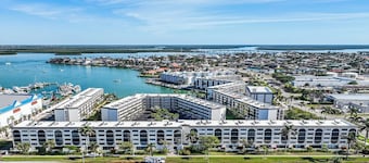 Anglers Cove, D 209 in Marco Island