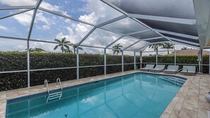 Imagen sin descripción, 3 de 28, botón