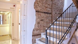 Unclassified image, 4 of 108, button - Genteel Home Zacatín Granada (Granada)