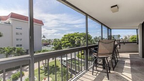 Uklassifisert bilde, 4 av 27, knapp