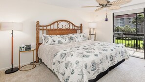 2 bedrooms, free WiFi, bed sheets - Sout Seas East, A 308 (Marco Island)