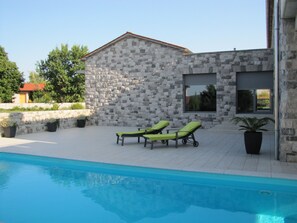 Pool - Luxury  in Perfect Location, Sežana Villa 1003 (Sežana)