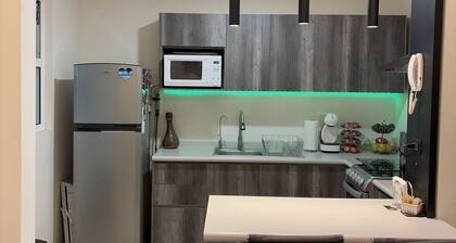 Charming and exotic 2bedroom apartment in Santiago de Querétaro with WiFi &pool