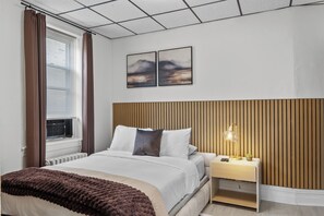 1 chambre, fer et planche à repasser, Wi-Fi, draps fournis