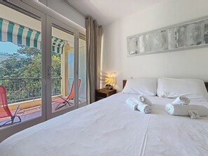 1 Schlafzimmer, Bügeleisen/Bügelbrett, kostenloses WLAN, Bettwäsche