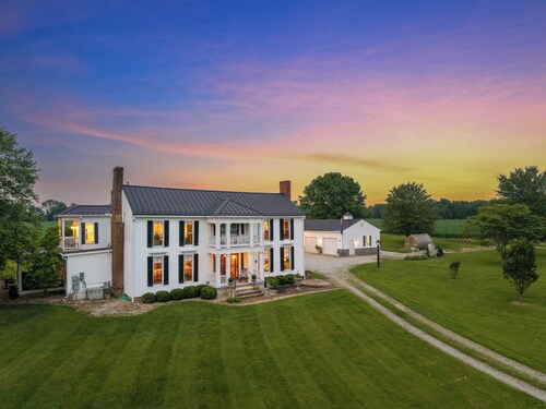 NEW Hot Tub • 5BR Estate Near Bourbon Trail